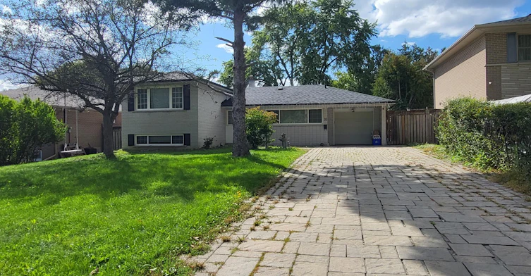 10 Alanadale Avenue, Markham, ON, L3P 1S3