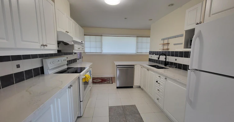 10 Alanadale Avenue, Markham, ON, L3P 1S3 - 3