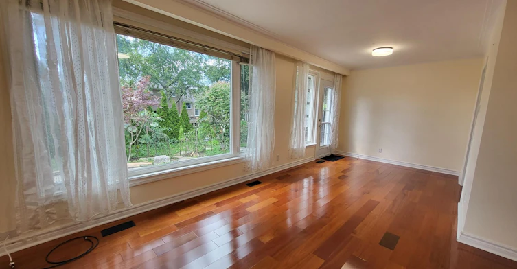 10 Alanadale Avenue, Markham, ON, L3P 1S3 - 4