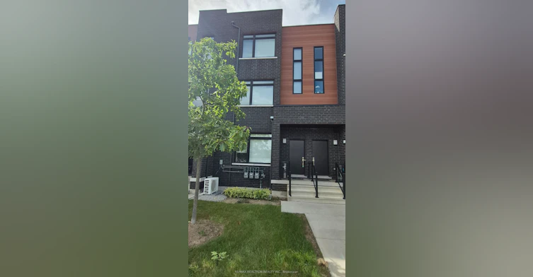 79-370 Red Maple Road, Richmond Hill, ON, L4C 5T4 - 2