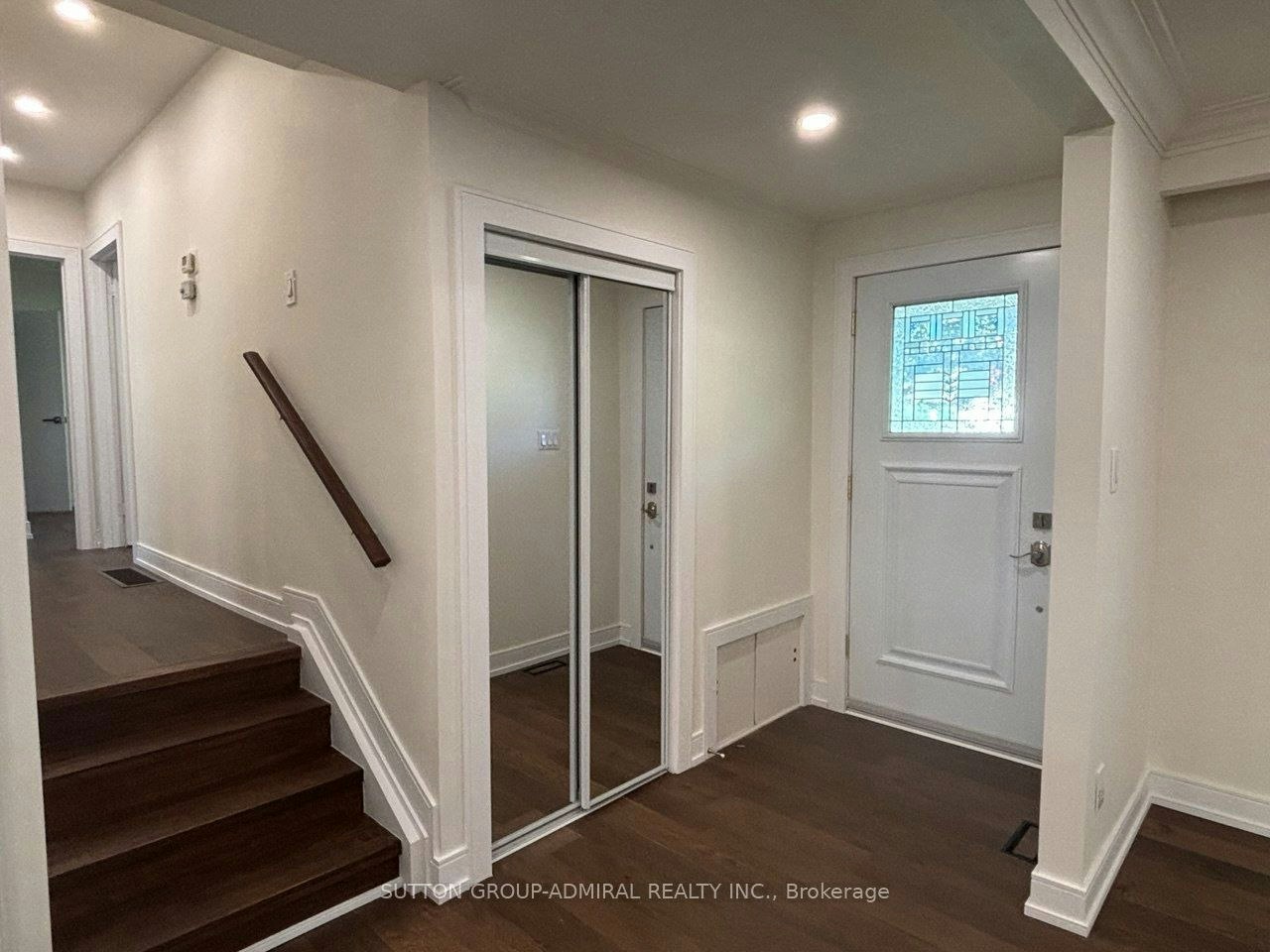 Main Floor-86 Hamilton Drive, Newmarket, ON, L3Y 3E8 - 5