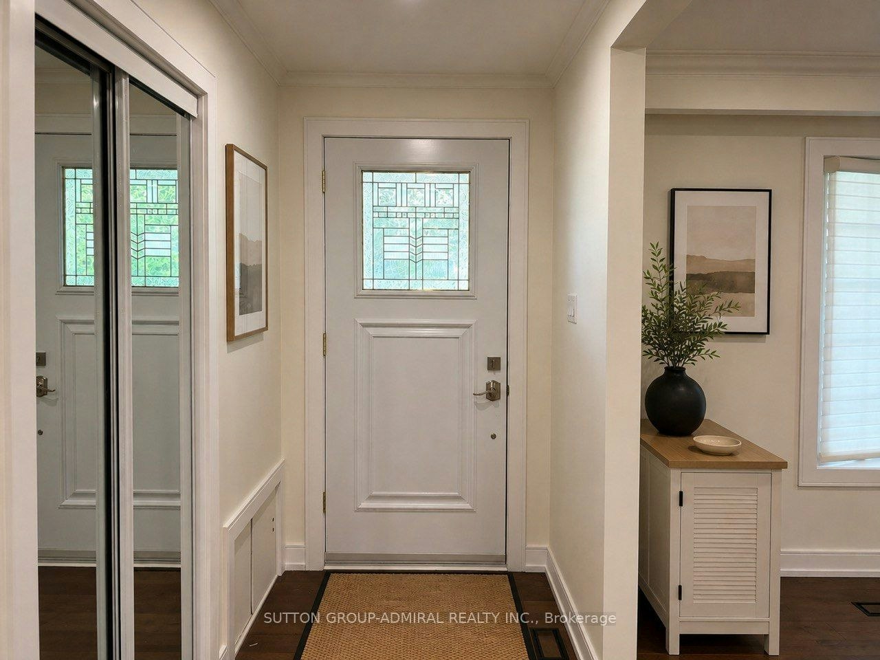 Main Floor-86 Hamilton Drive, Newmarket, ON, L3Y 3E8 - 4