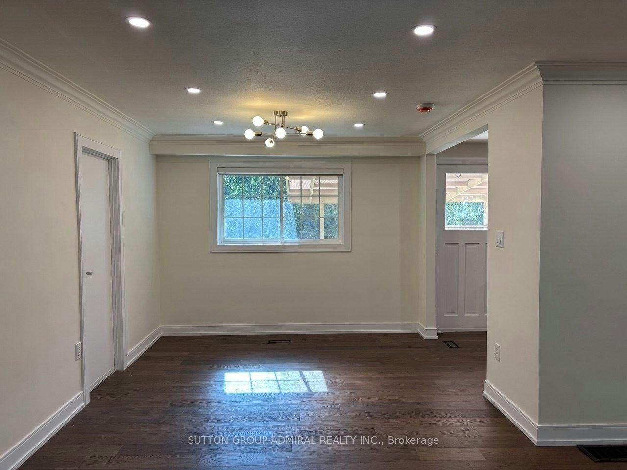 Main Floor-86 Hamilton Drive, Newmarket, ON, L3Y 3E8 - 14