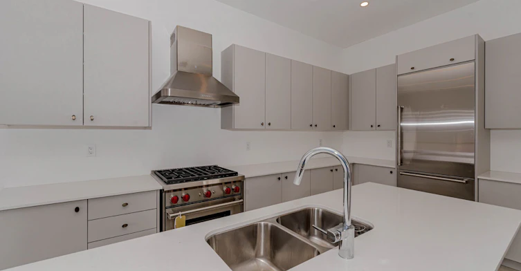 518 Kleinberg Summit Way, Vaughan, ON, L4H 4T5 - 11