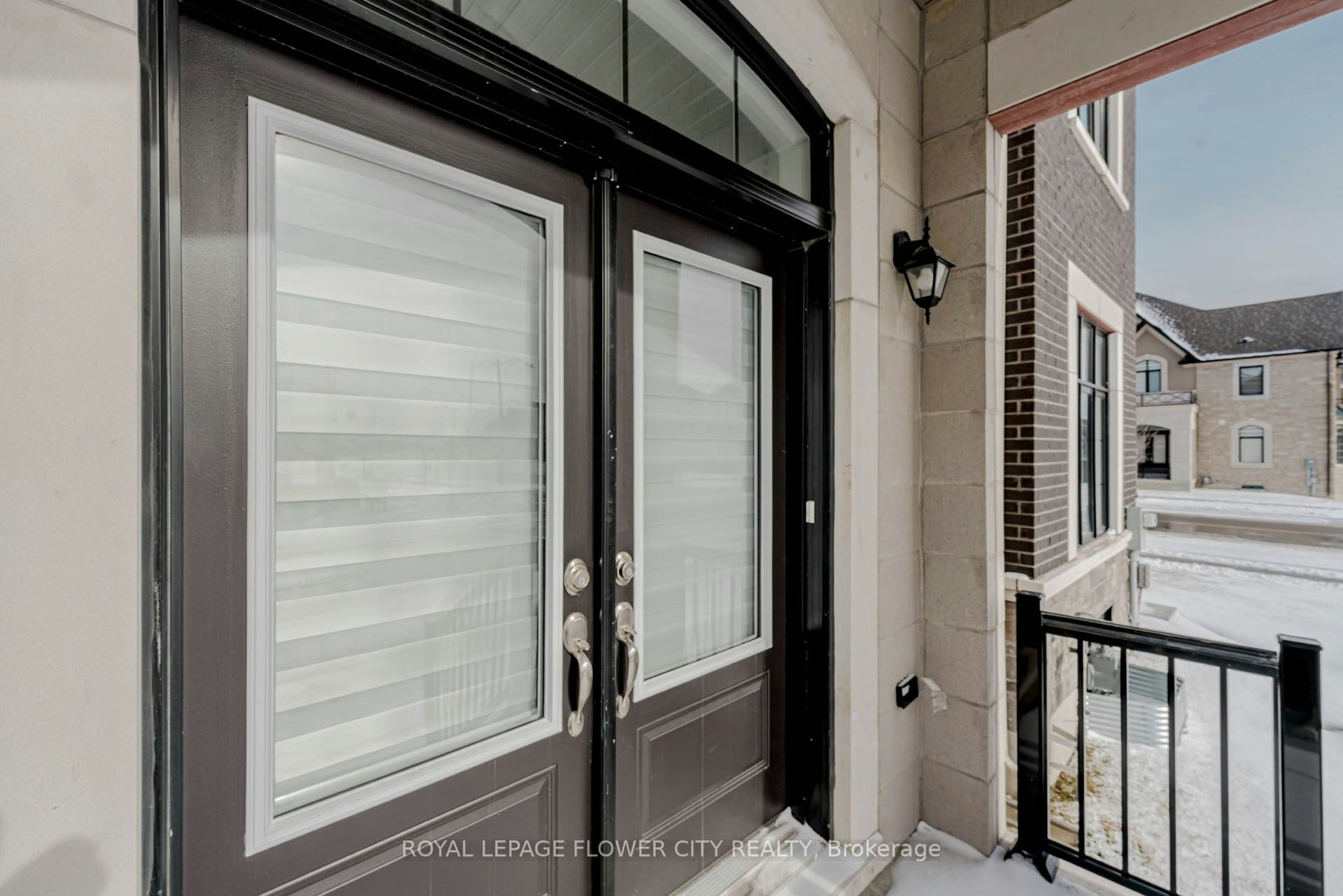 518 Kleinberg Summit Way, Vaughan, ON, L4H 4T5 - 3