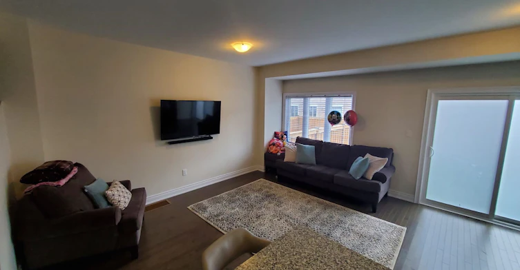 47 Lorne Thomas Place, New Tecumseth, ON, L9R 0T8 - 5