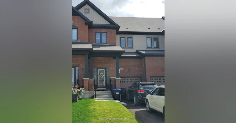 47 Lorne Thomas Place, New Tecumseth, ON, L9R 0T8 - 2