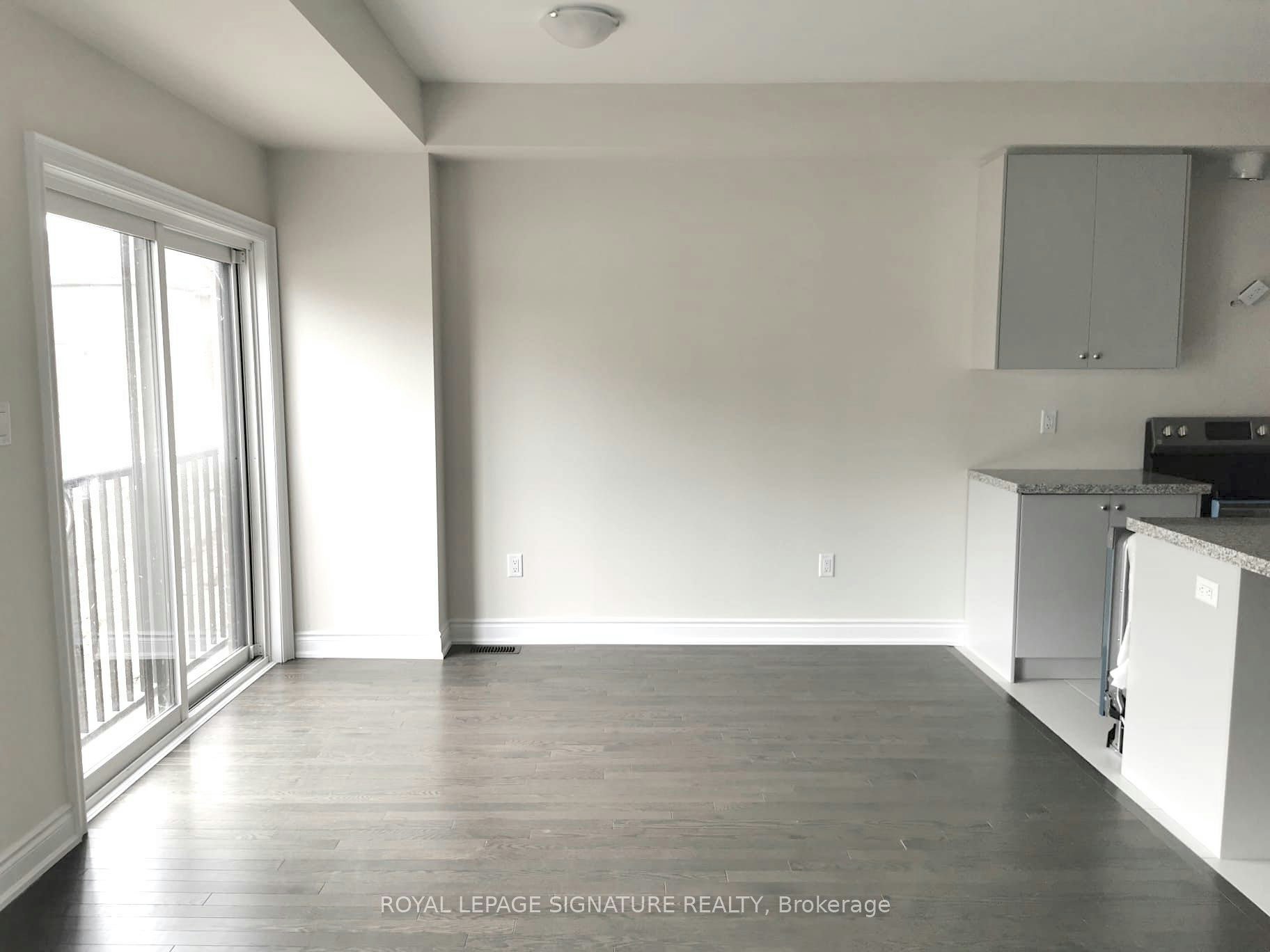47 Lorne Thomas Place, New Tecumseth, ON, L9R 0T8 - 11