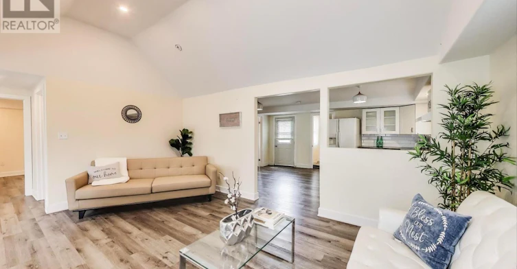 3251 Ravenshoe Road, Georgina, ON, L0G 1R0 - 7