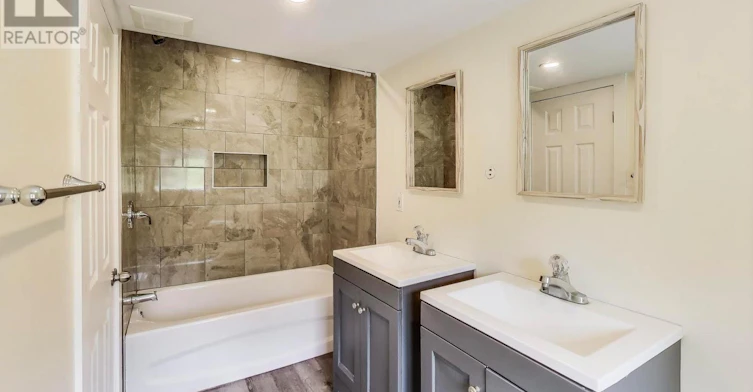 3251 Ravenshoe Road, Georgina, ON, L0G 1R0 - 18