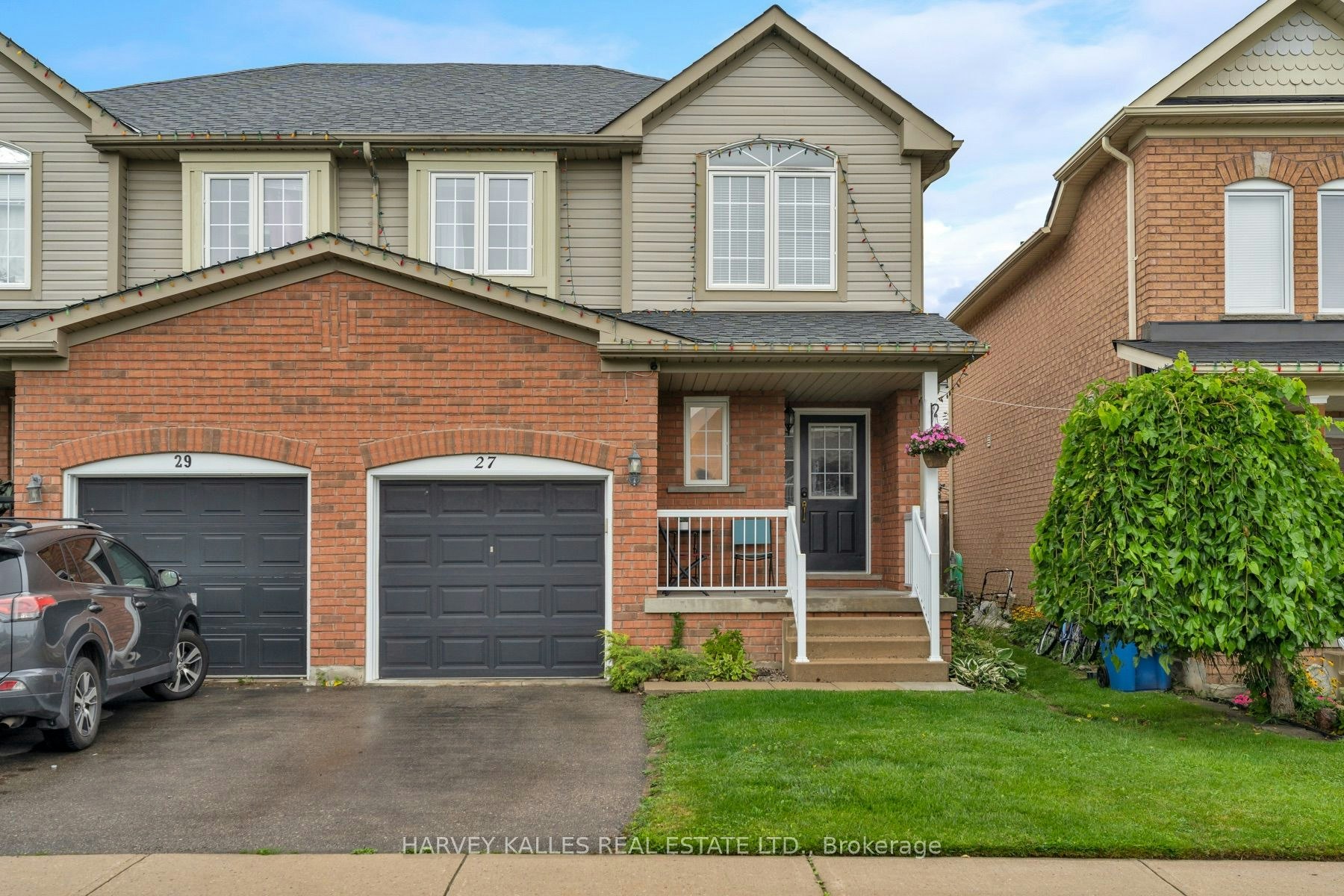 27 Hirst Avenue, Georgina, ON, L4P 4E6