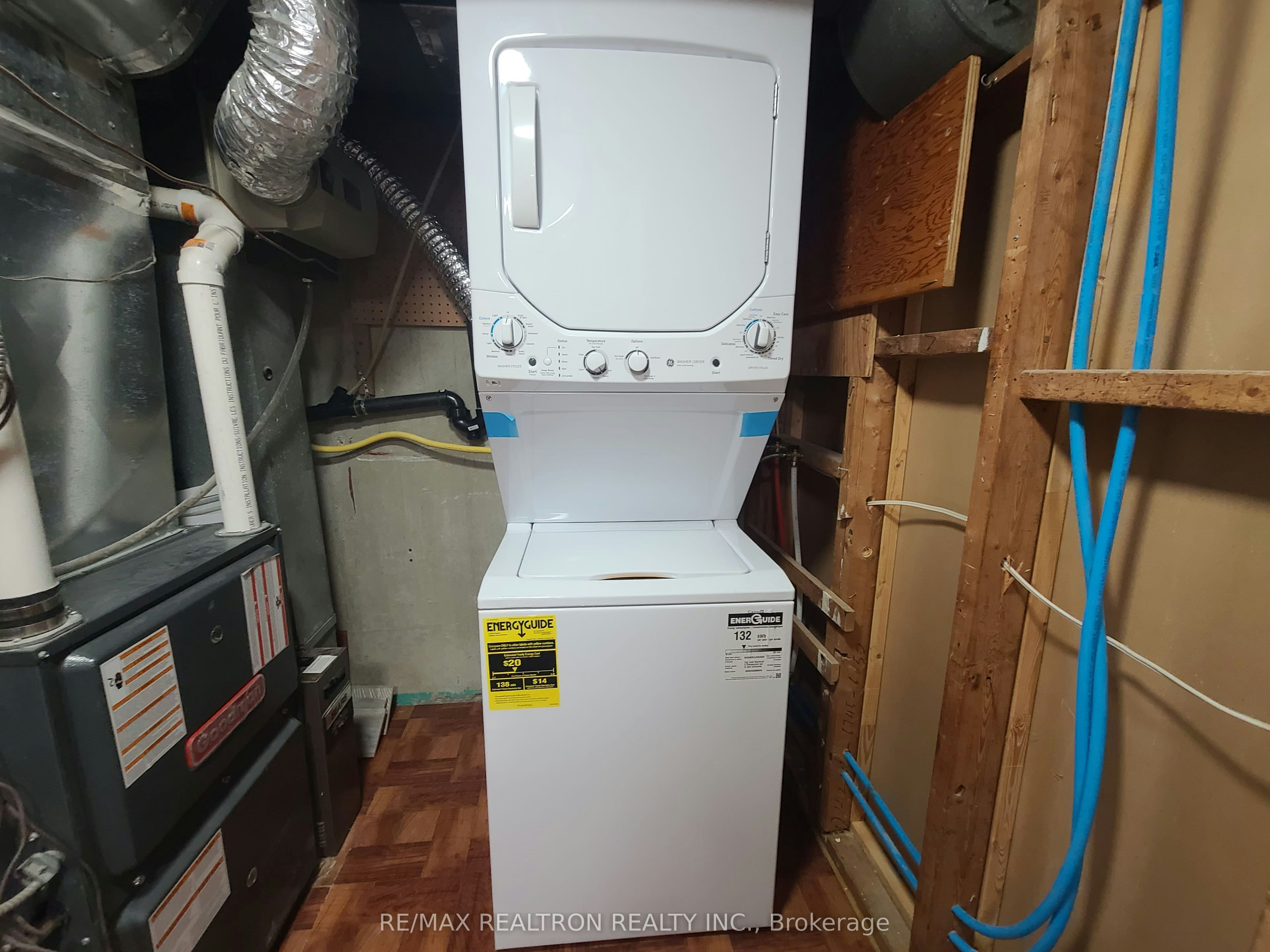 Lower Unit-23 Glass Drive, Aurora, ON, L4G 2E5 - 7