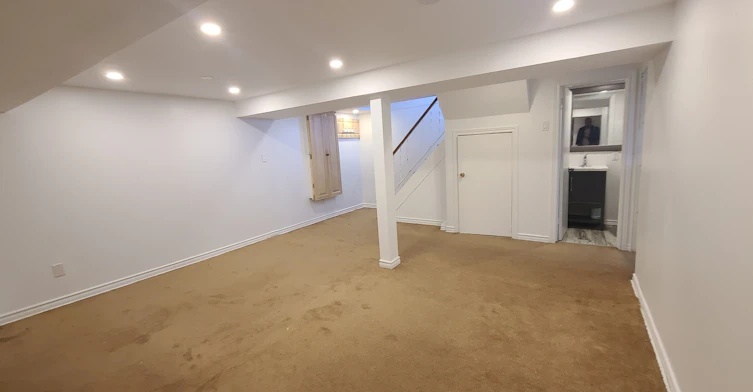 Lower Unit-23 Glass Drive, Aurora, ON, L4G 2E5 - 10