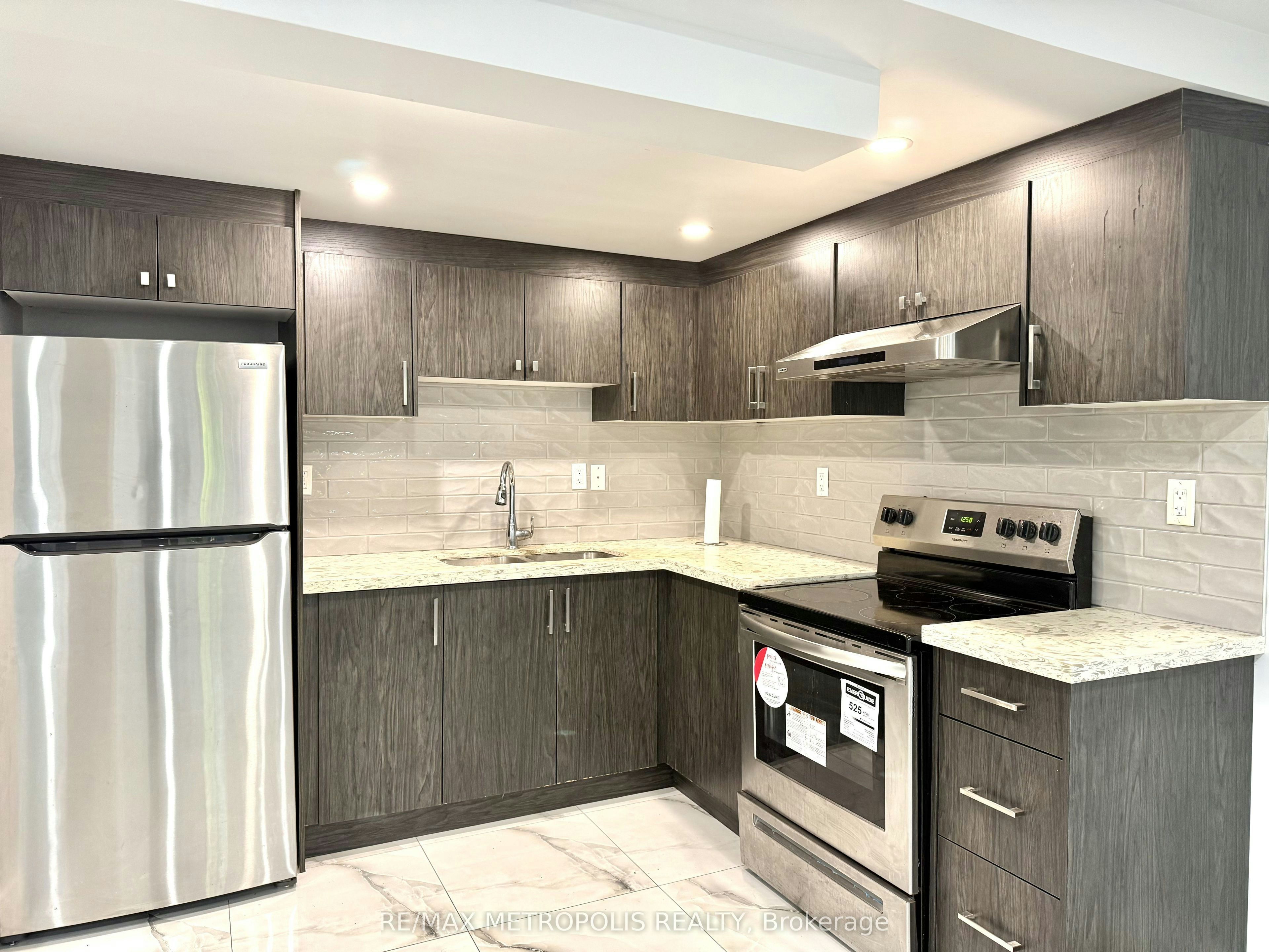 BSMT-235 Riverwalk Drive, Markham, ON, L6B 0H1 - 5