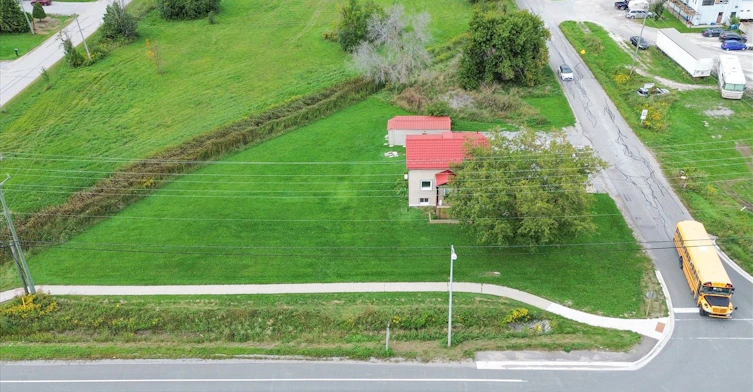 6 Sunkist Road, Georgina, ON, L0E 1N0 - 9