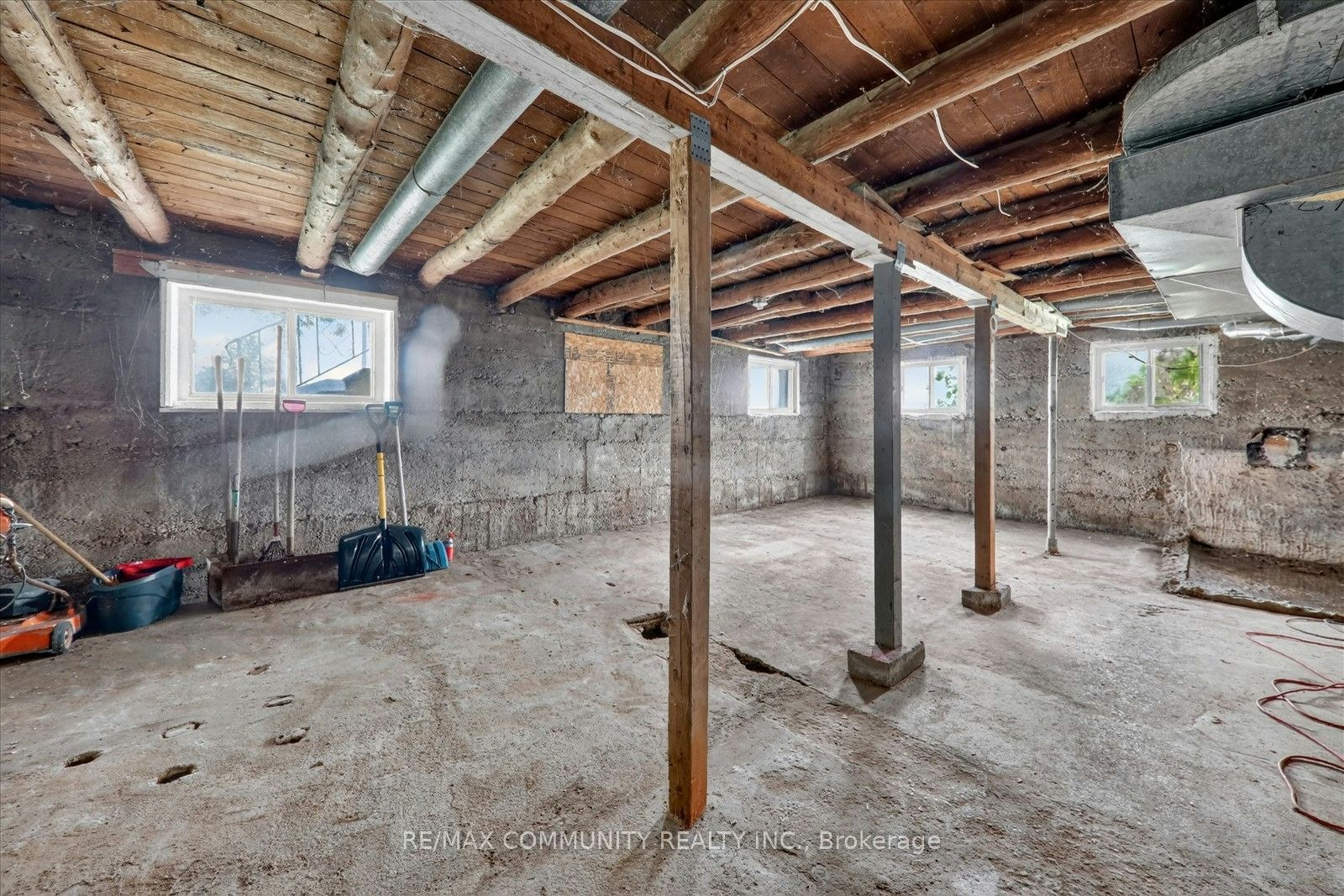 6 Sunkist Road, Georgina, ON, L0E 1N0 - 43