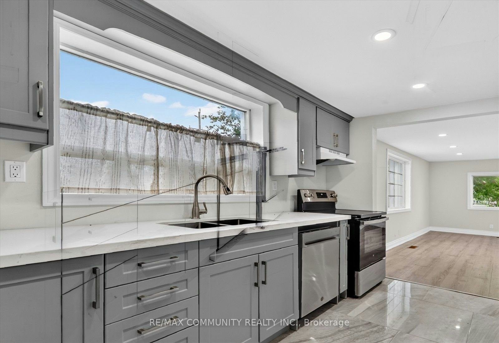 6 Sunkist Road, Georgina, ON, L0E 1N0 - 23