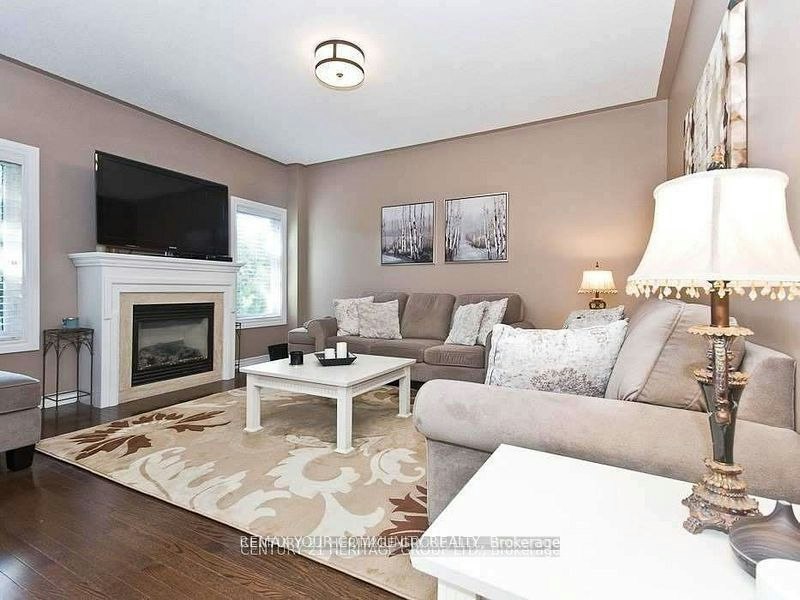 125 Timber Valley Avenue, Richmond Hill, ON, L4E 4Z8 - 10