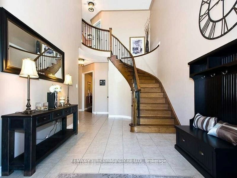 125 Timber Valley Avenue, Richmond Hill, ON, L4E 4Z8 - 3