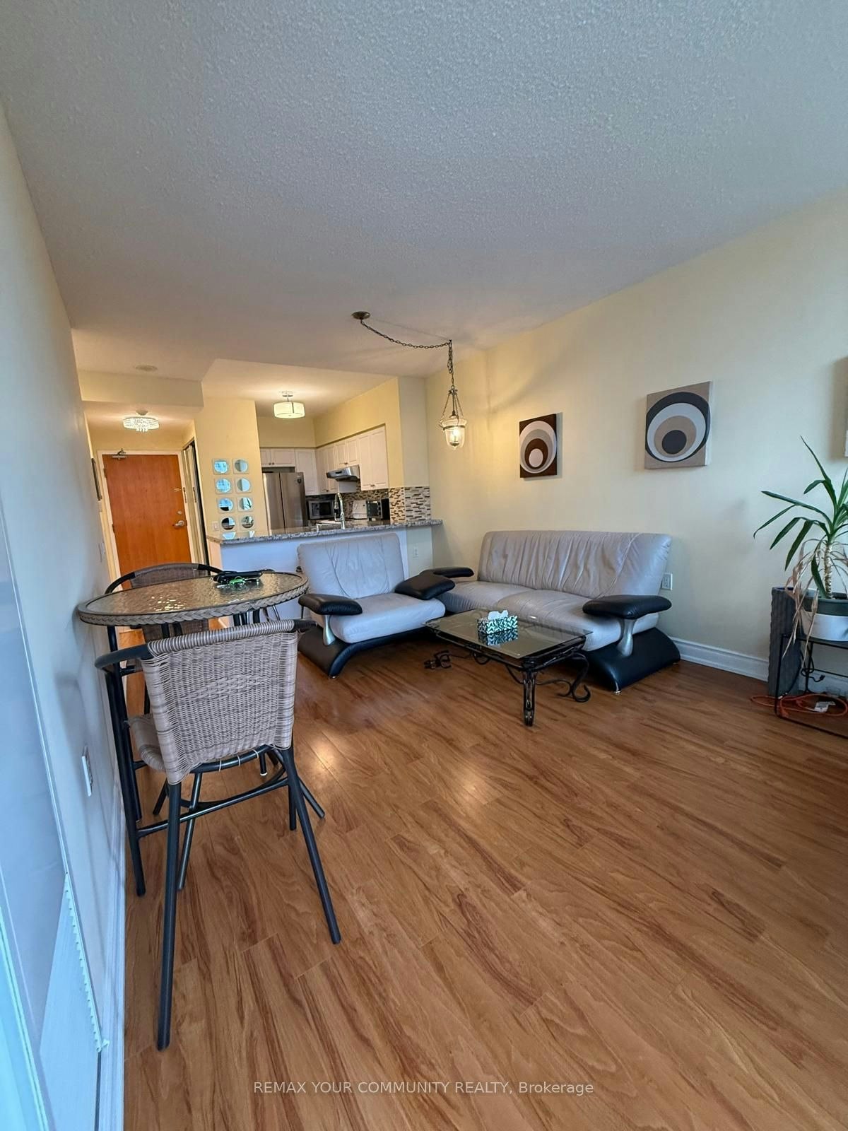 1102-9017 Leslie Street, Richmond Hill, ON, L4B 4R8 - 2