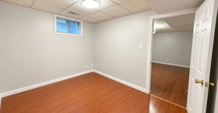 1 Evergreen Crescent, Markham, ON, L3T 5V8 - 9