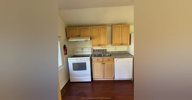 564A Lake Drive S, Georgina, ON, L4P 1S8 - 2