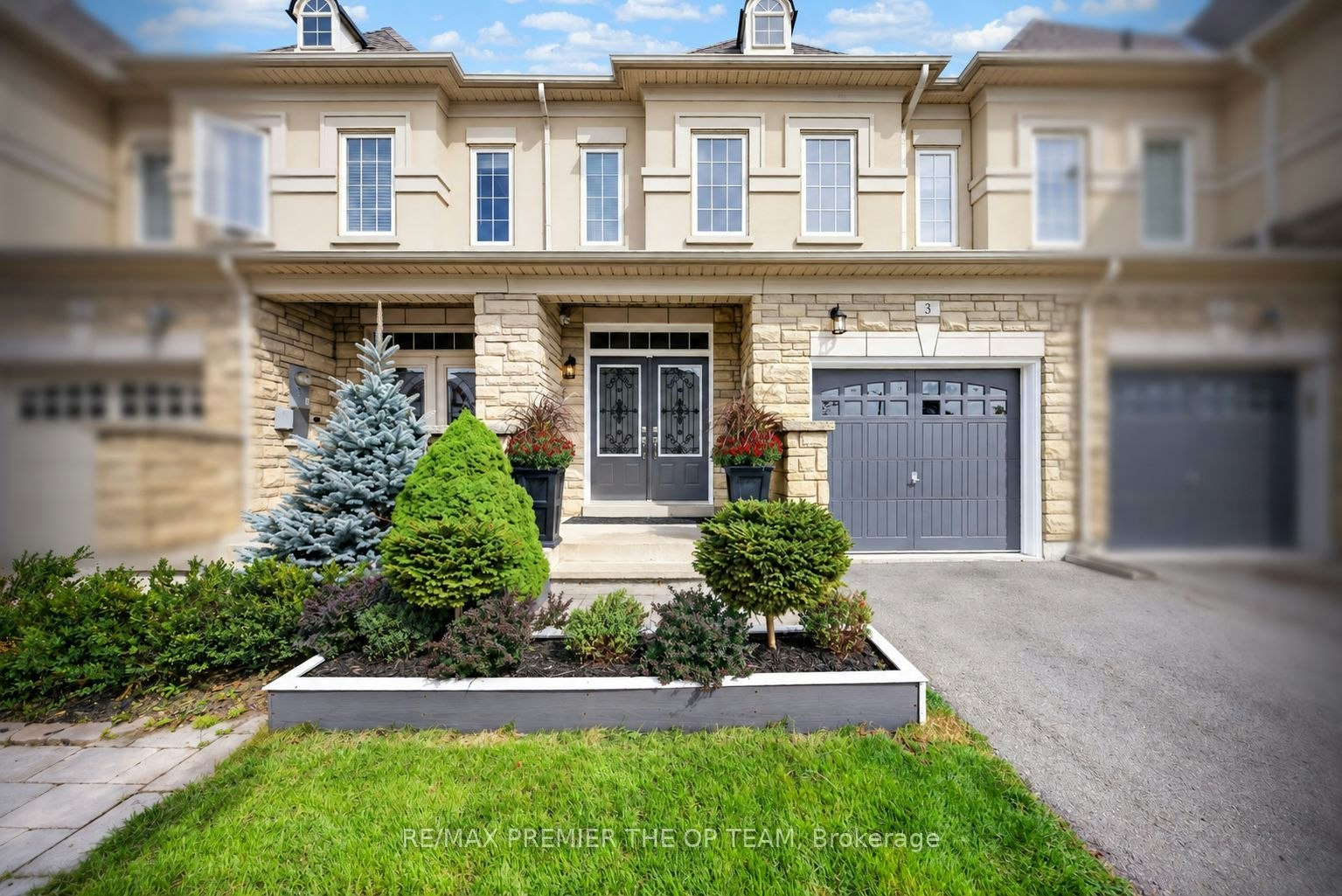 3 Sedgewick Place, Vaughan, ON, L4H 3L5