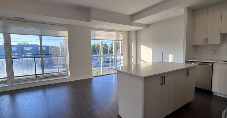 A403-5309 Highway 7 Street, Vaughan, ON, L4L 0B4 - 3