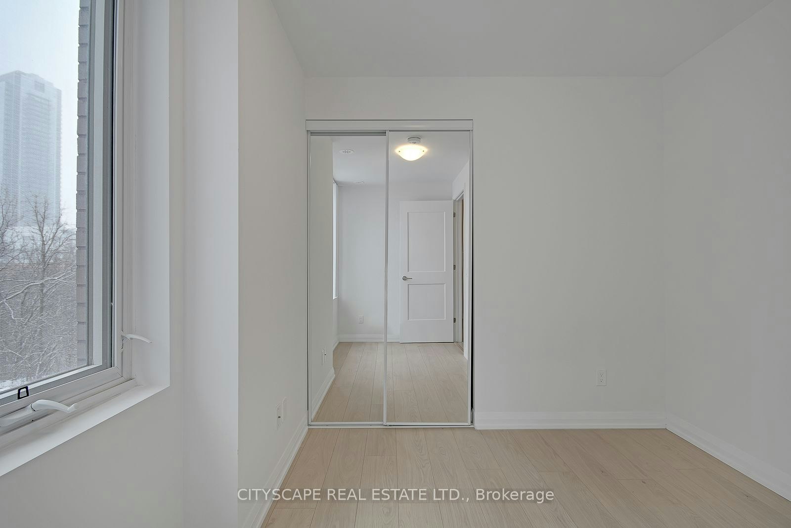 TH 53-1020 Portage Parkway, Vaughan, ON, L4K 0K3 - 15