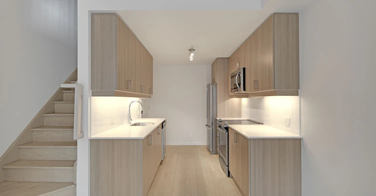 TH 53-1020 Portage Parkway, Vaughan, ON, L4K 0K3 - 9