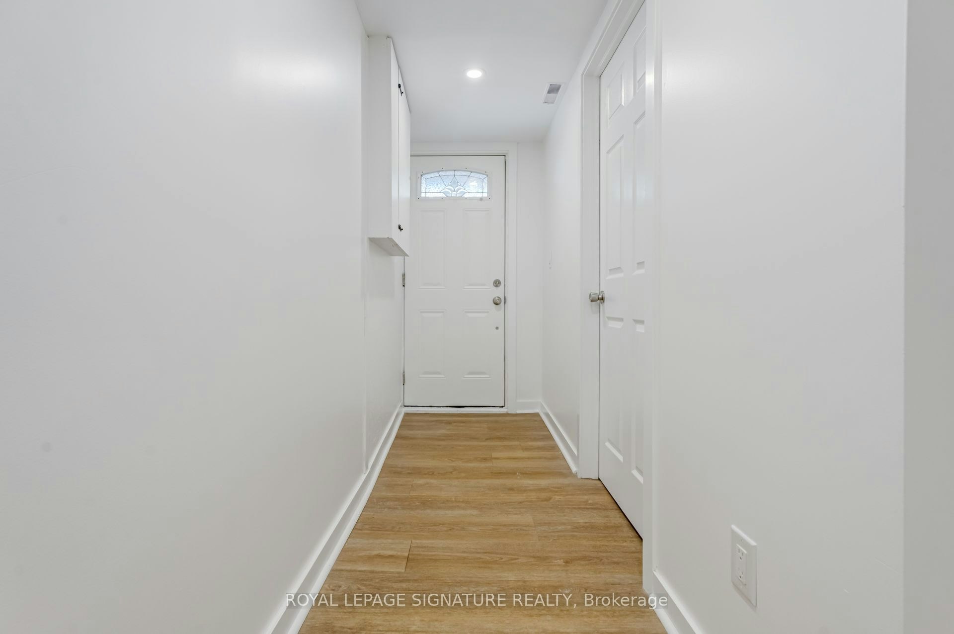 Bsmt-183 Britannia Avenue, Bradford West Gwillimbury, ON, L3Z 1A4 - 14