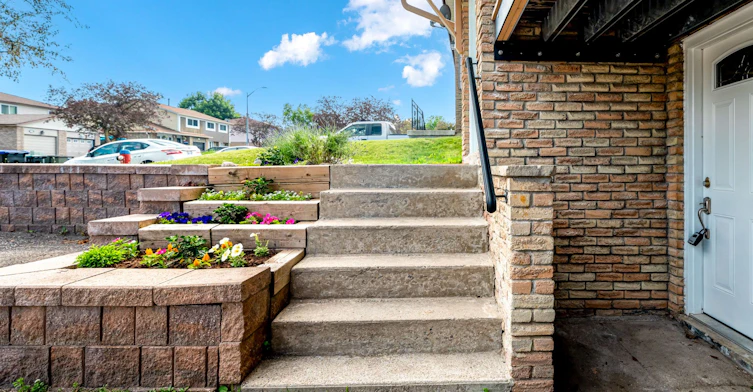 Bsmt-183 Britannia Avenue, Bradford West Gwillimbury, ON, L3Z 1A4 - 2
