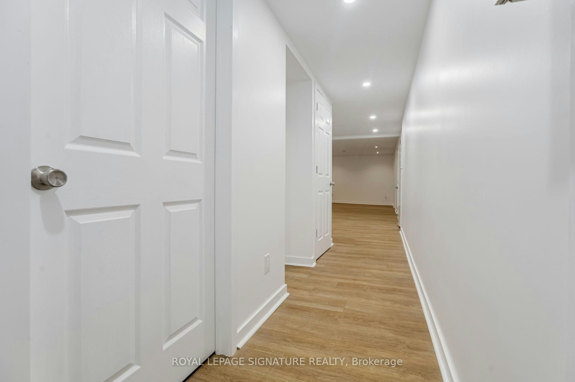 Bsmt-183 Britannia Avenue, Bradford West Gwillimbury, ON, L3Z 1A4 - 3