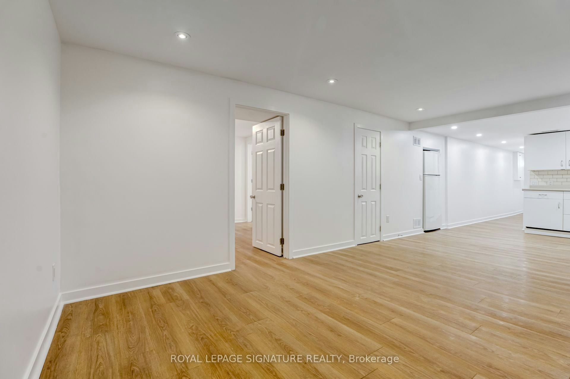 Bsmt-183 Britannia Avenue, Bradford West Gwillimbury, ON, L3Z 1A4 - 5