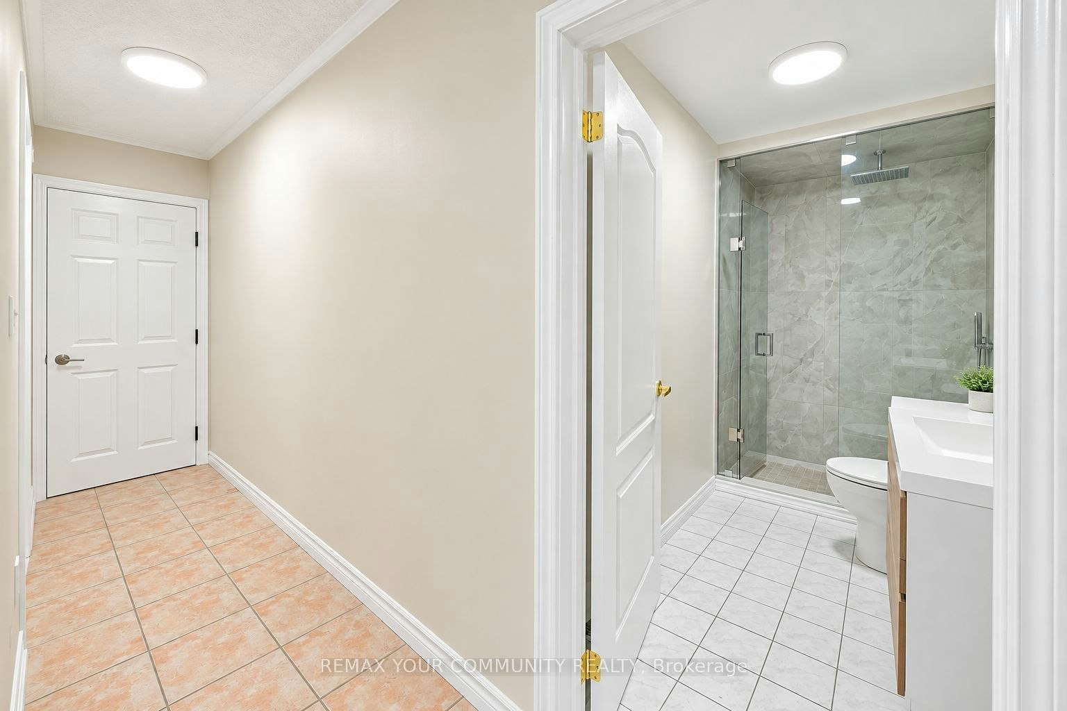 Ground Level-46 Belwood Boulevard, Vaughan, ON, L4K 5H4 - 12