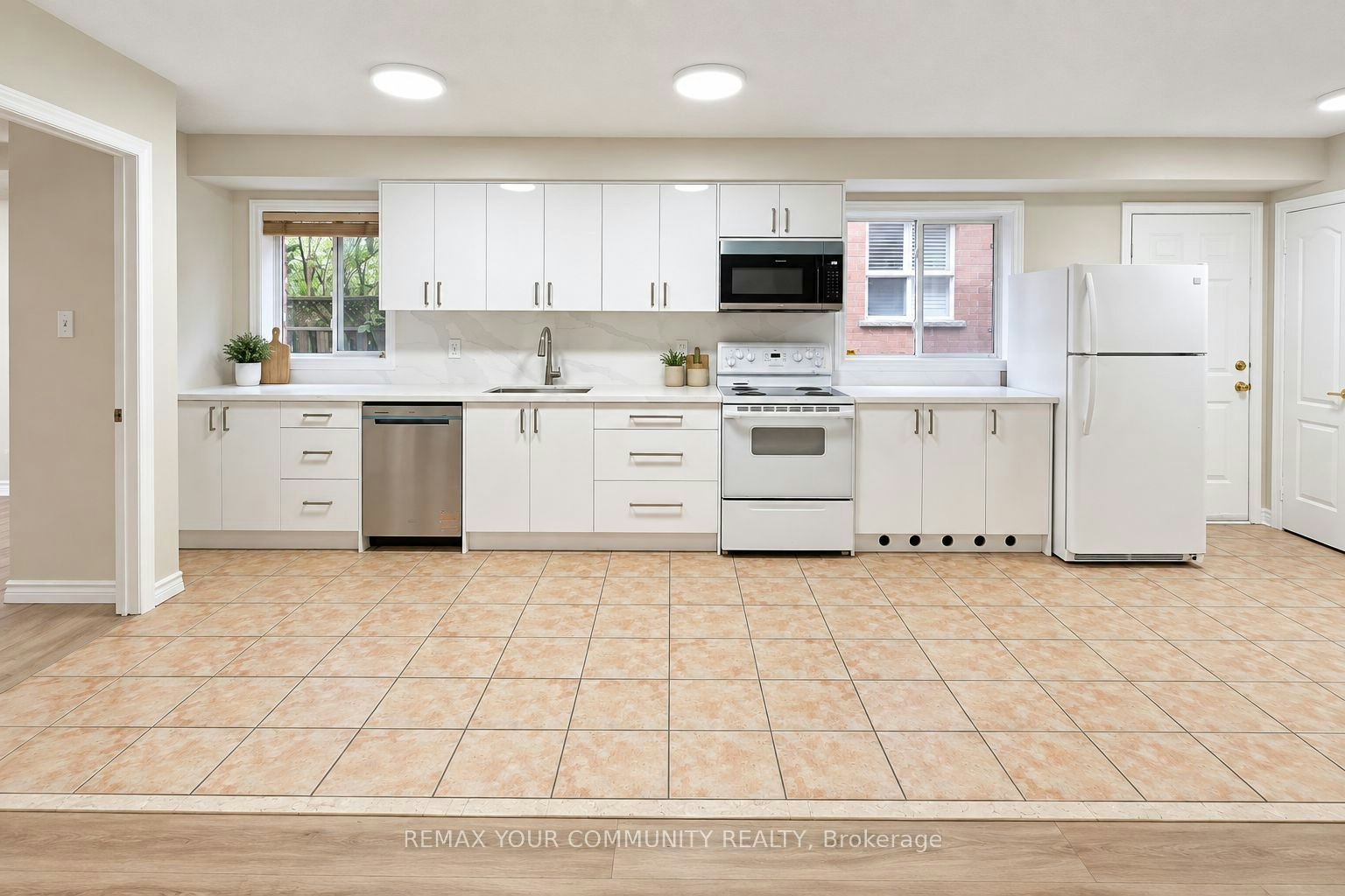 Ground Level-46 Belwood Boulevard, Vaughan, ON, L4K 5H4 - 9