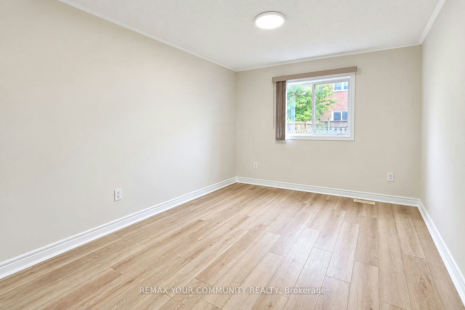Ground Level-46 Belwood Boulevard, Vaughan, ON, L4K 5H4 - 5