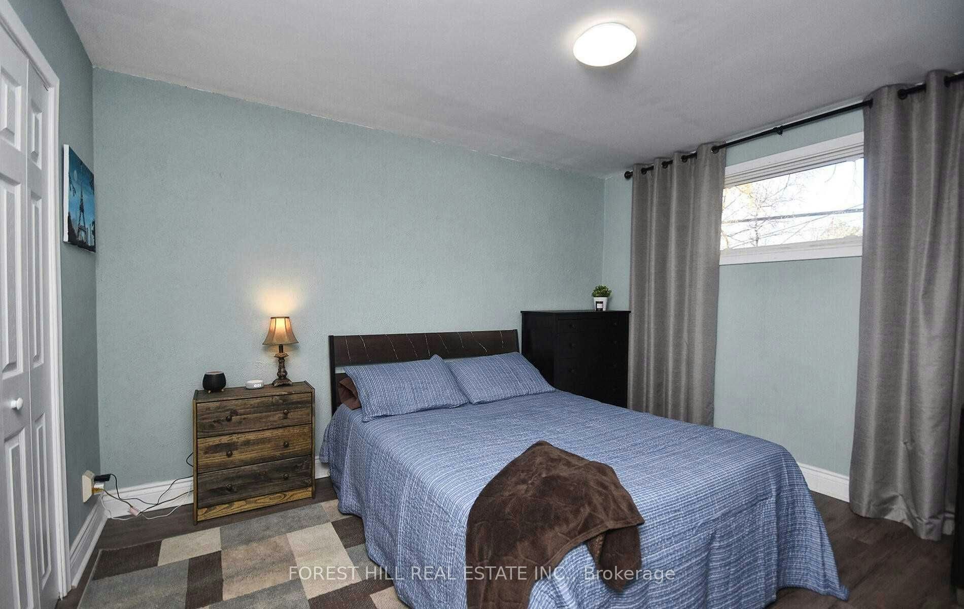 Main Fl-304 Demaine Crescent, Richmond Hill, ON, L4C 2W5 - 11