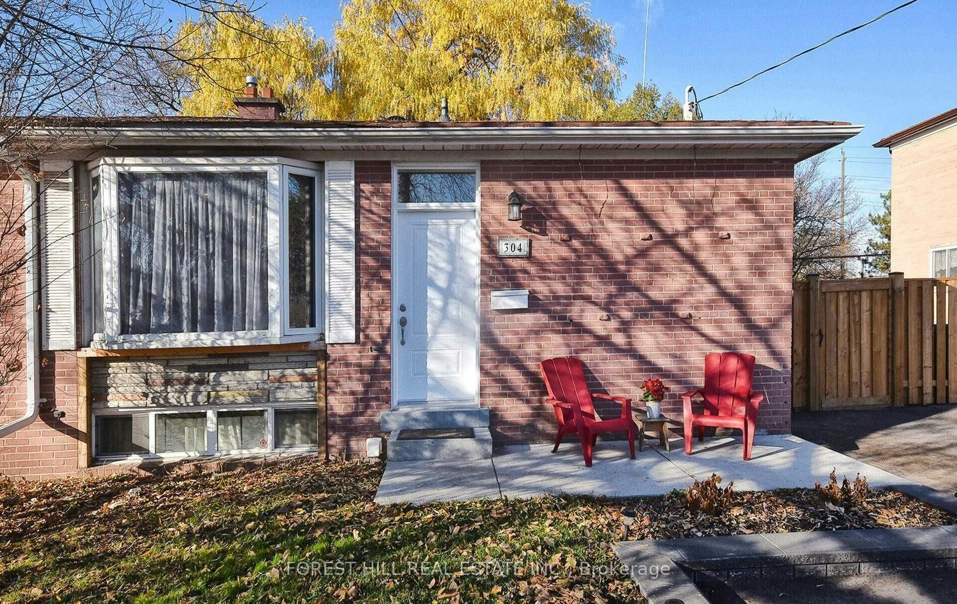 Main Fl-304 Demaine Crescent, Richmond Hill, ON, L4C 2W5 - 2