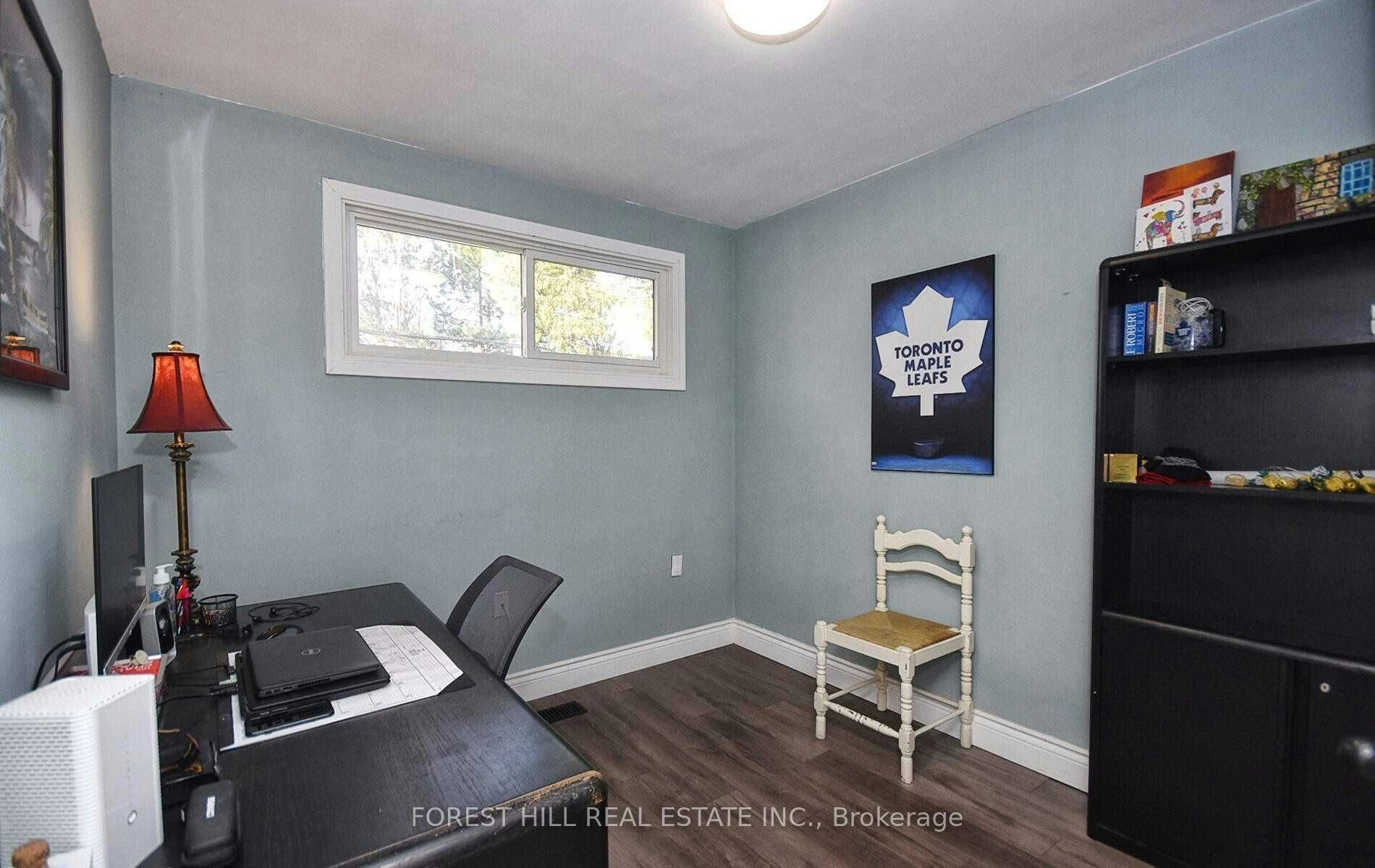 Main Fl-304 Demaine Crescent, Richmond Hill, ON, L4C 2W5 - 9