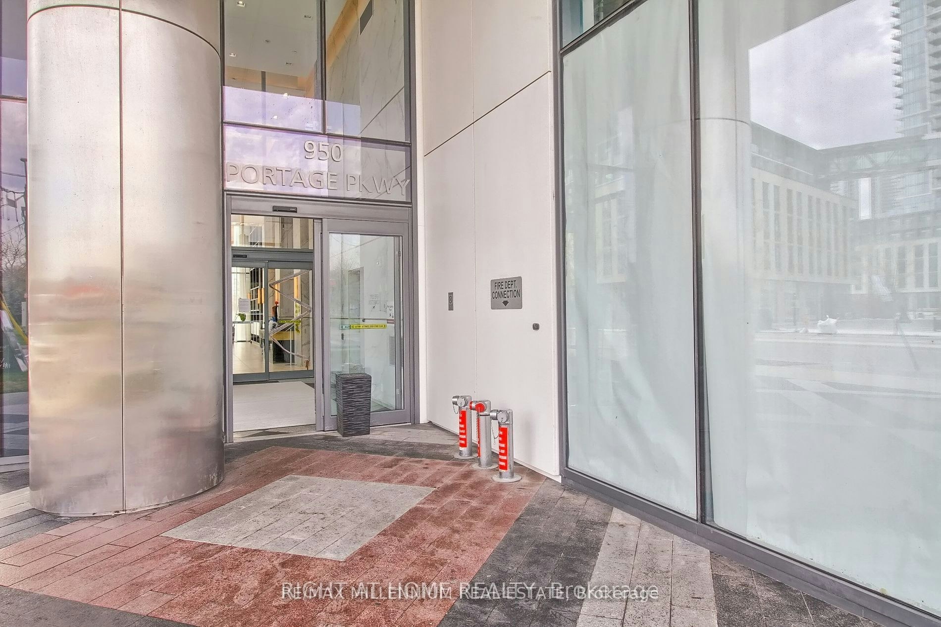 4012-950 Portage Parkway, Vaughan, ON, L4K 0J7 - 2