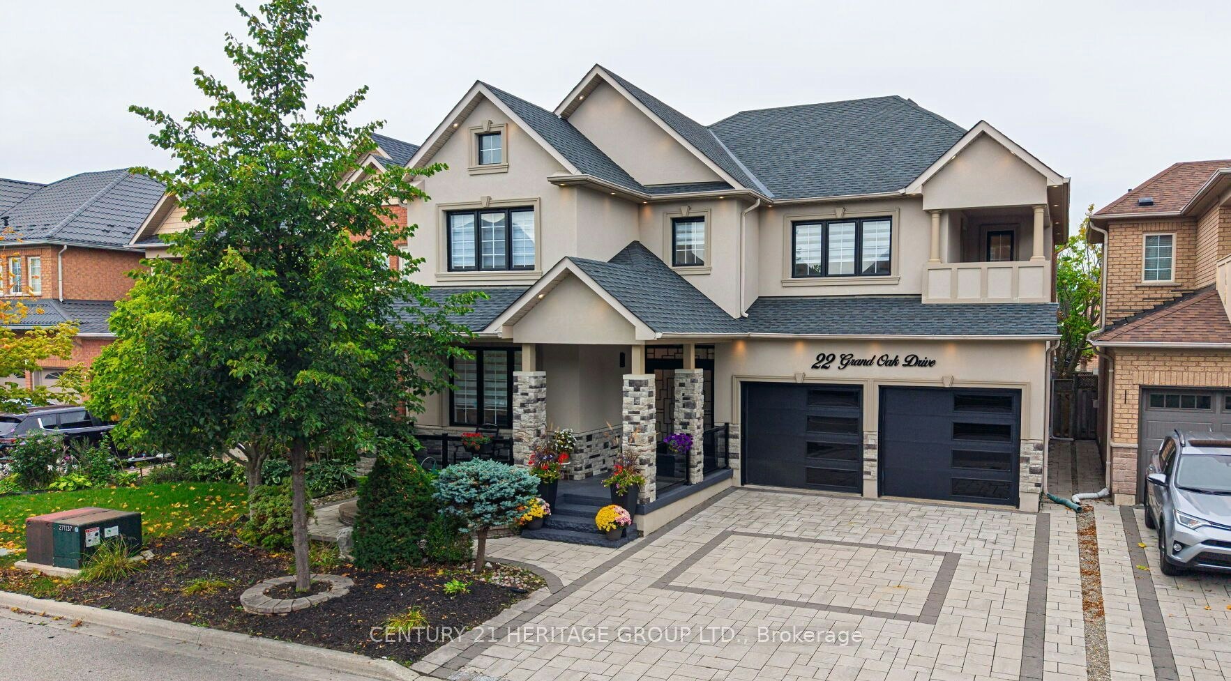 22 Grand Oak Drive, Richmond Hill, ON, L4E 3Z9