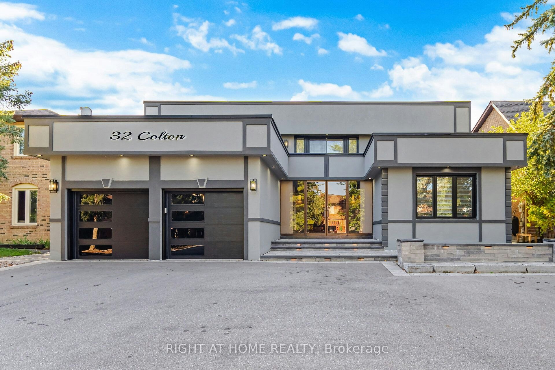 32 Colton Crescent S, Vaughan, ON, L4L 3L7
