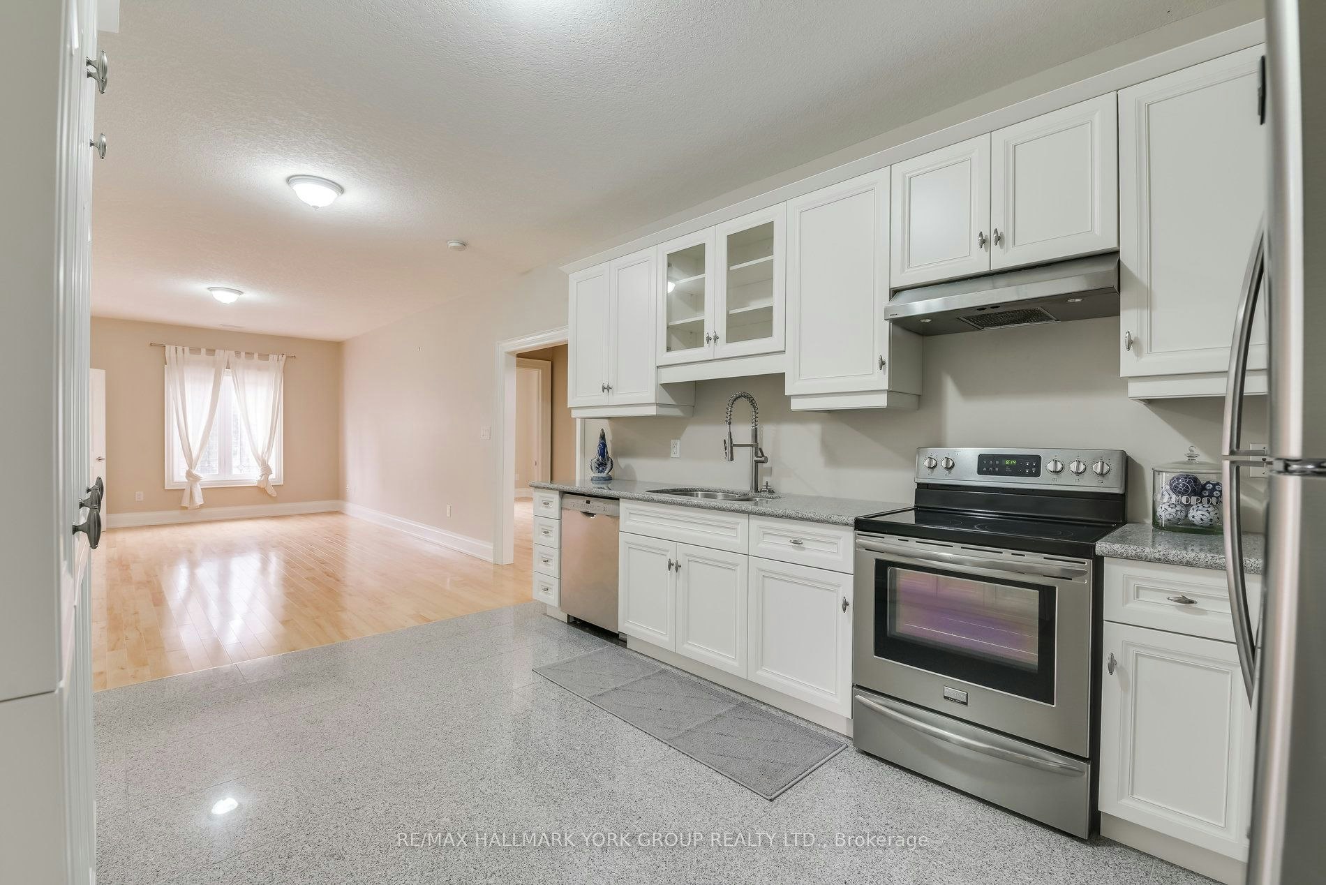 A-13086 Keele Street, King, ON, L7B 1A5 - 8