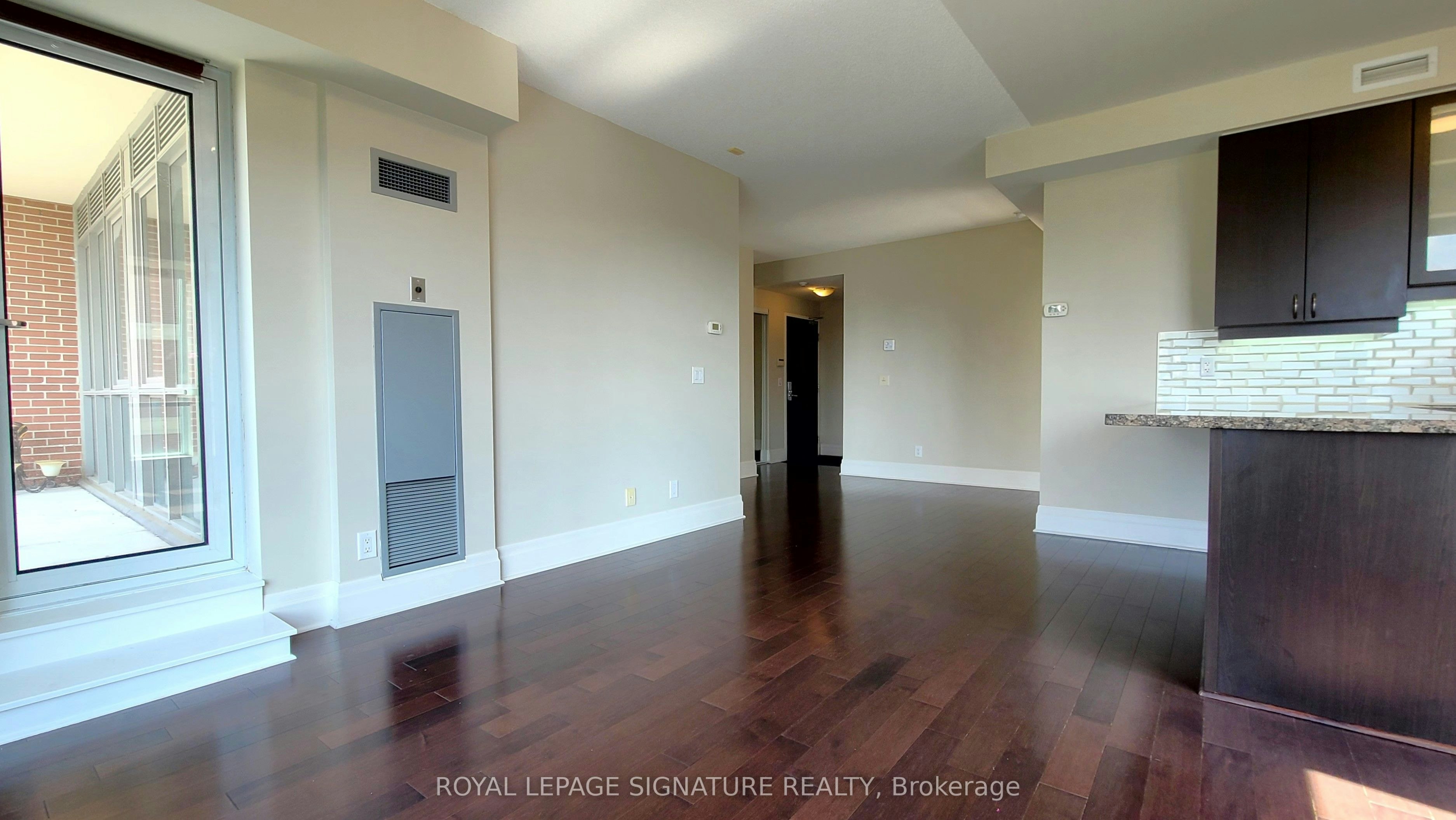 512-57 Upper Duke Crescent, Markham, ON, L6G 0B8 - 6