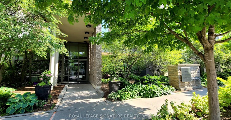 512-57 Upper Duke Crescent, Markham, ON, L6G 0B8