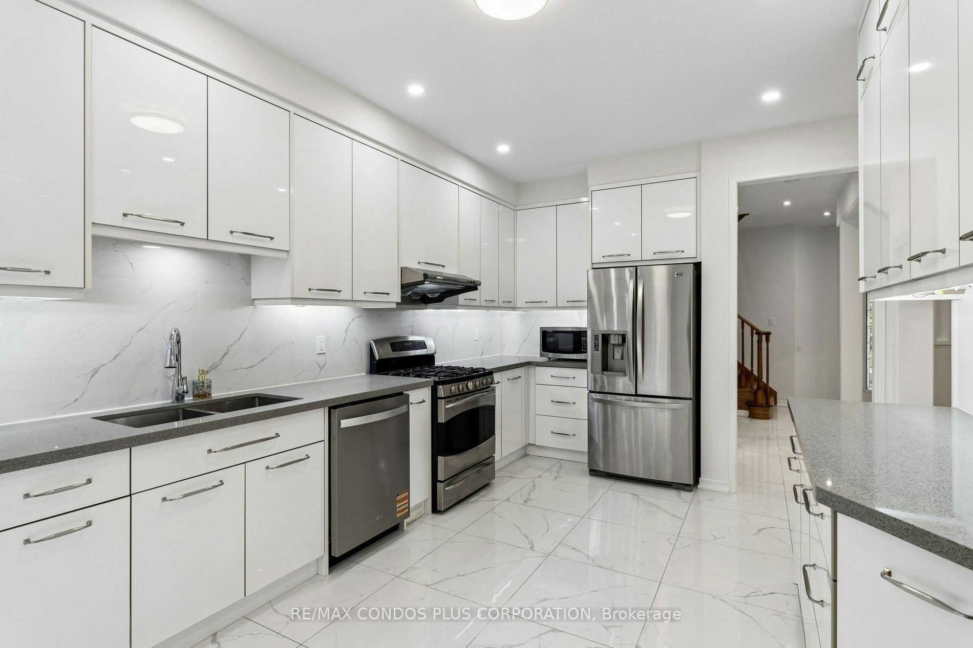 41 Maroon Drive, Richmond Hill, ON, L4E 5B4 - 10