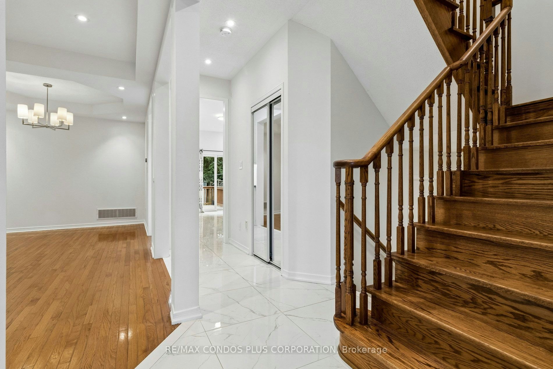 41 Maroon Drive, Richmond Hill, ON, L4E 5B4 - 5