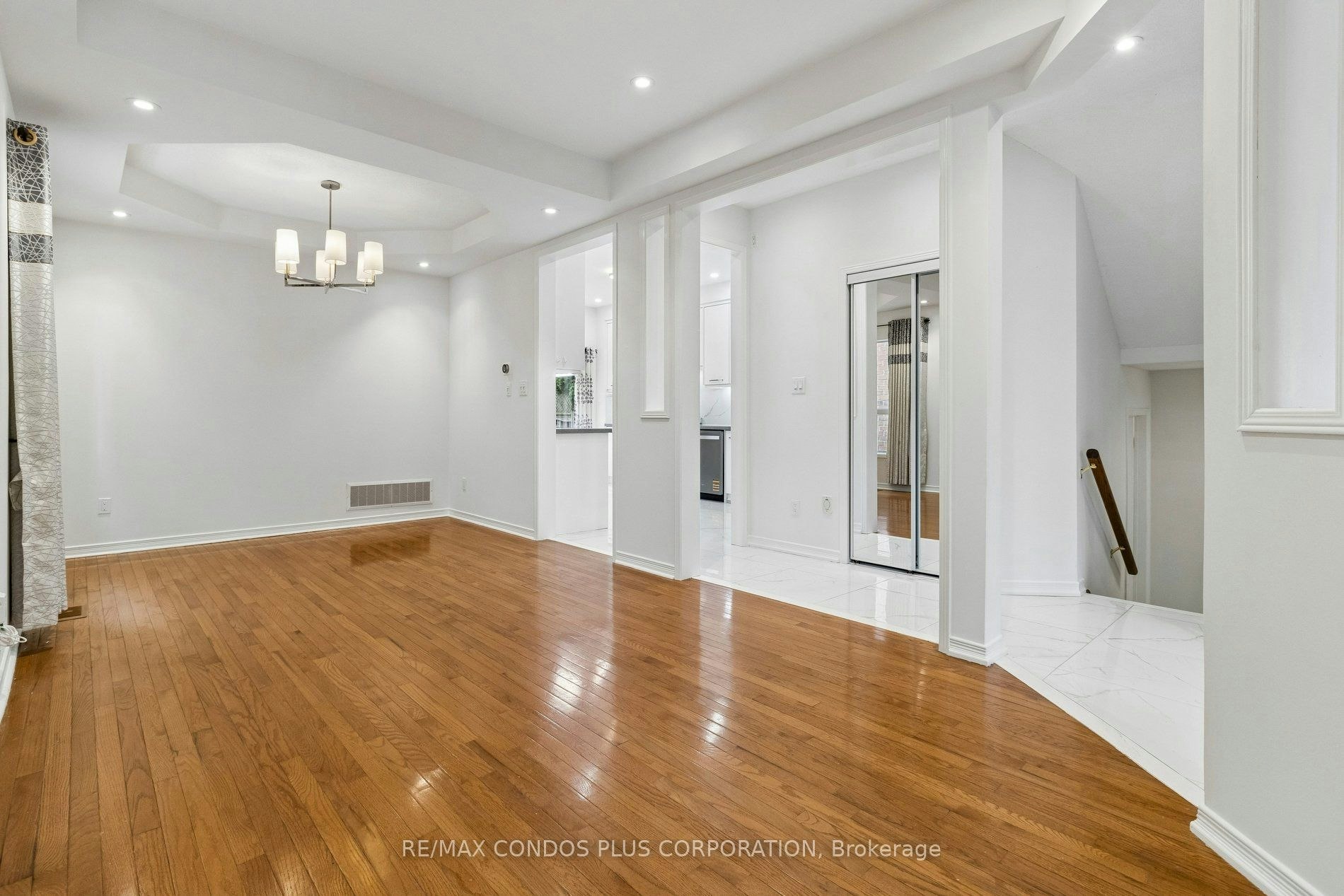 41 Maroon Drive, Richmond Hill, ON, L4E 5B4 - 6