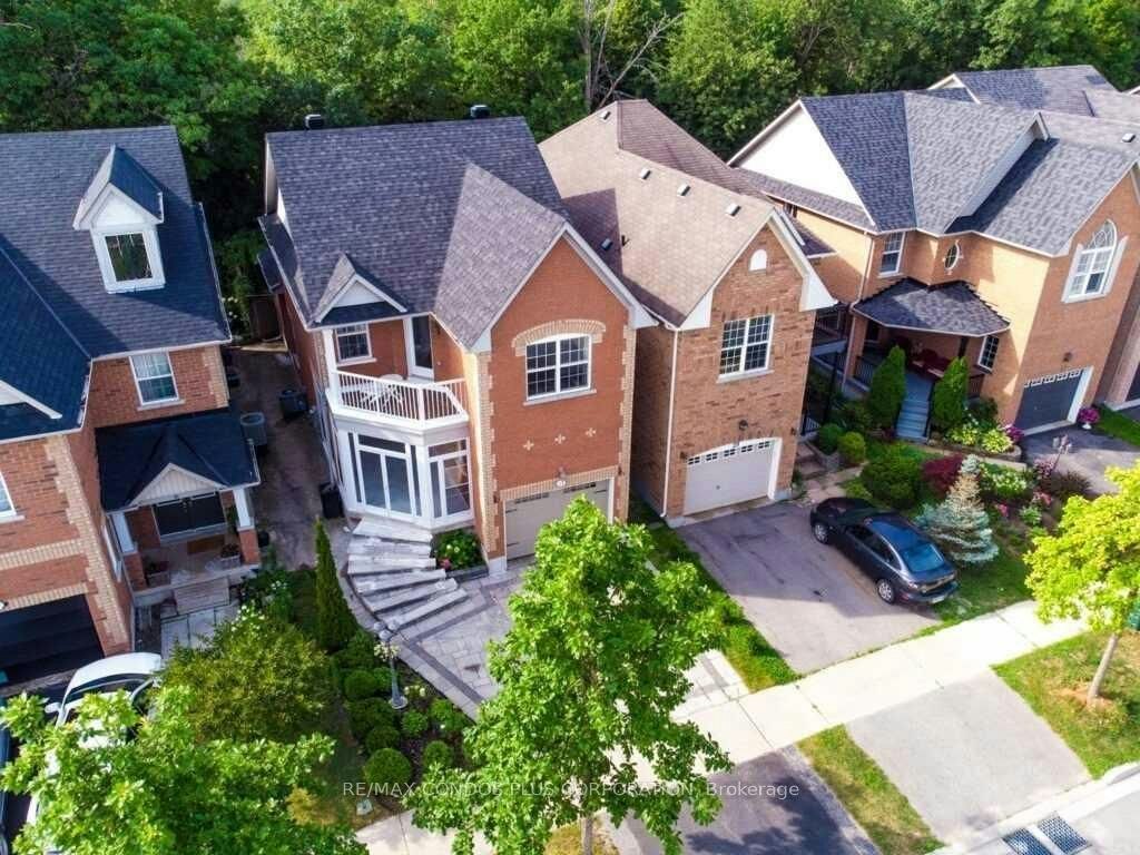 41 Maroon Drive, Richmond Hill, ON, L4E 5B4 - 2
